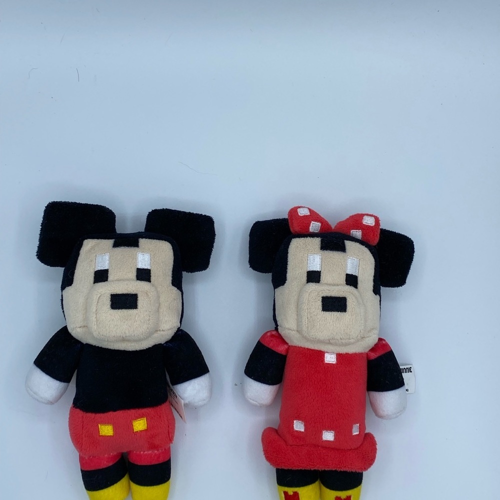 Disney Minnie‎ and Mickey Mouse 6" Plush Crossy Road Bundle Stuffed Animal
